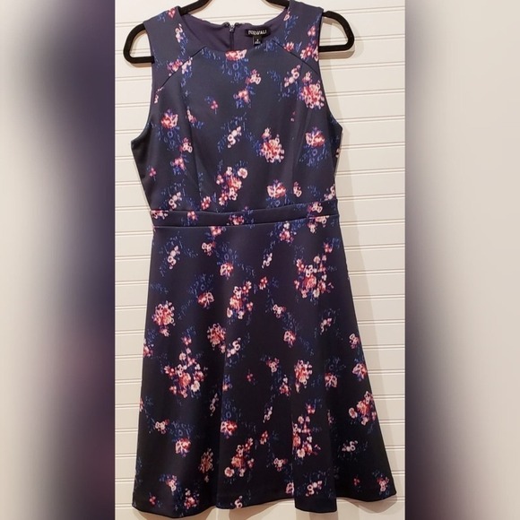 Women's Size 8 Roz & Ali Sleeveless Navy Blue Floral A Line Dress Cottage Core - Picture 4 of 7